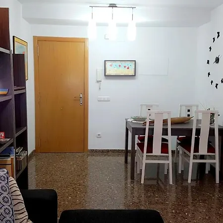 Llometes 6º 27 Appartamento